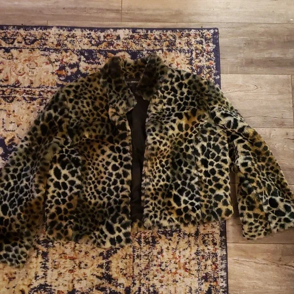 Donna Degman faux fur.. Size L - Picture 2 of 6